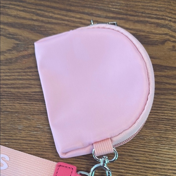 Cegolfs Pink Wallet Set with Wrist Strap - Picture 6 of 7
